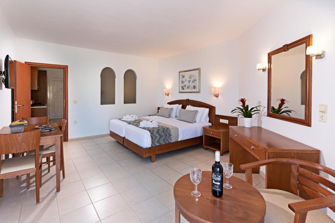 Delfina Boutique Hotel Paralia Kourna Bagian luar foto