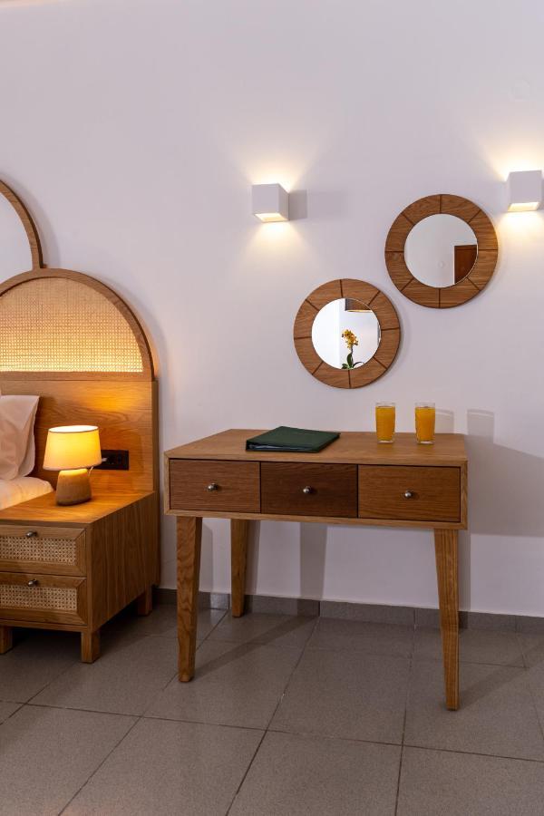Delfina Boutique Hotel Paralia Kourna Bagian luar foto