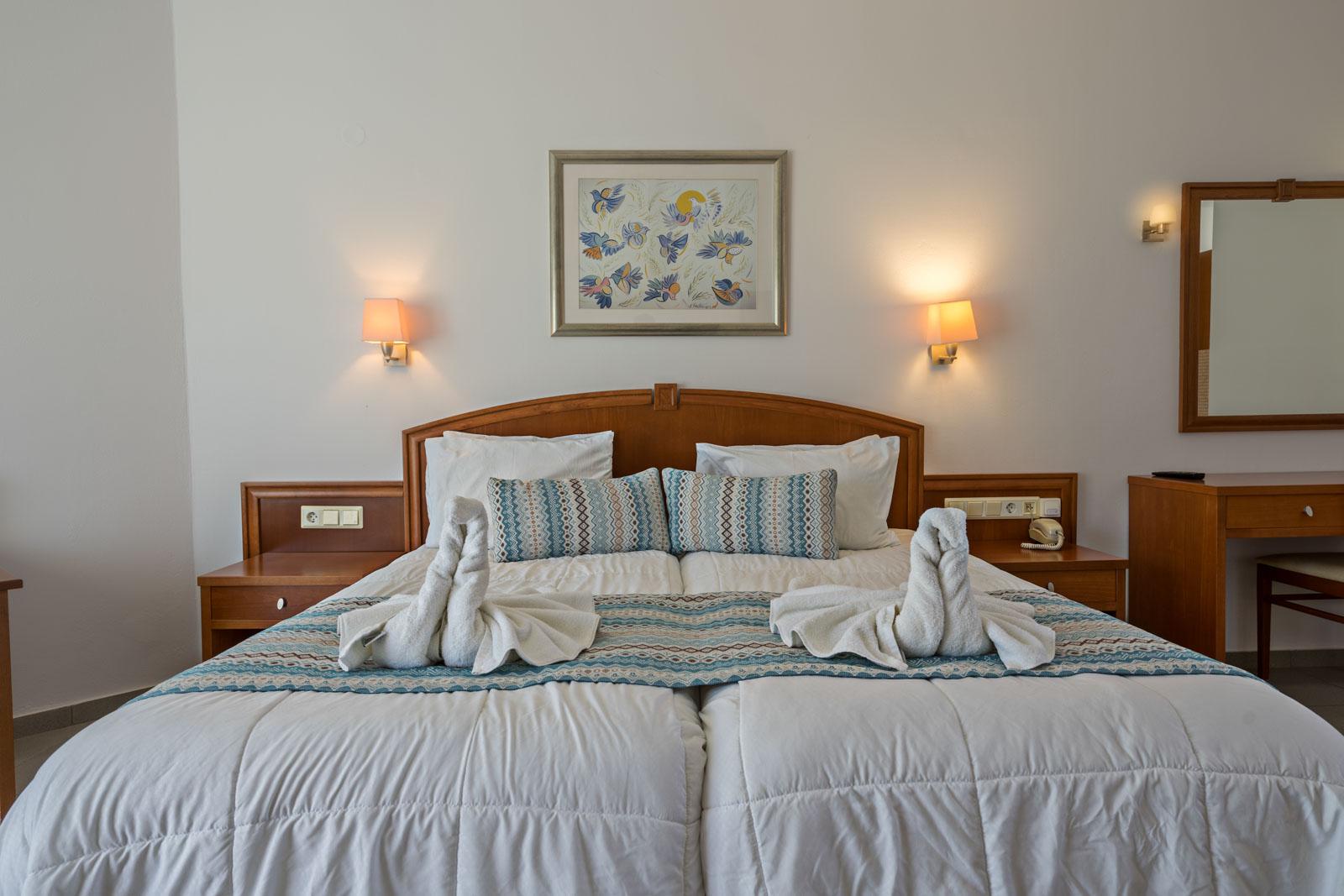 Delfina Boutique Hotel Paralia Kourna Bagian luar foto